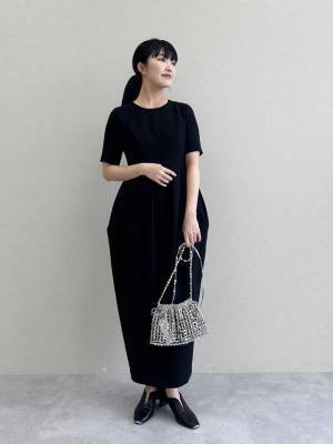 ＜大人に似合う♡＞ 【お呼ばれ服】きれい見えが叶う「ブラックワンピ」