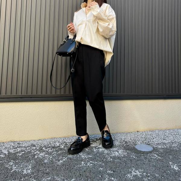 「本当疲れなくておすすめ」って♡【ユニクロ】なくなる前にGETせよ!!「人気ローファー」