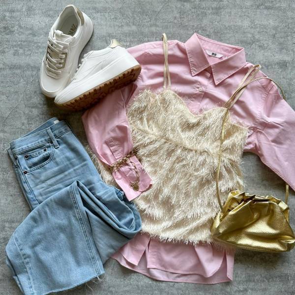 買って損なしかも♡【ユニクロ】この春大活躍！「カラーシャツ」