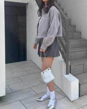 【春コーデ】ド定番の「デニムジャケット」今っぽく着るコツとは？