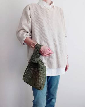 ＜このサイズ感が最高！！＞【GU】の「購入」して「大正解」だった”ミニバッグ”を紹介