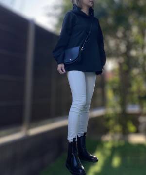 ＜存在感のある1枚！＞【しまむら】で買える”ペプラムパーカー”を紹介