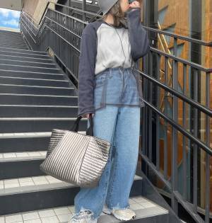 即オシャ見え！【レイヤードコーデ】には「シアートップス」を♡