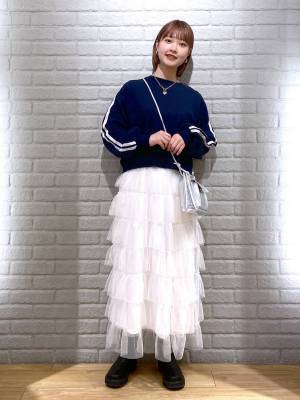 程よい抜け感がたまらん♡ この春は【シアースカート】に注目！