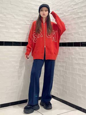 今年の注目カラー！ 【ビタミンオレンジ】でパッと明るいコーデに♡