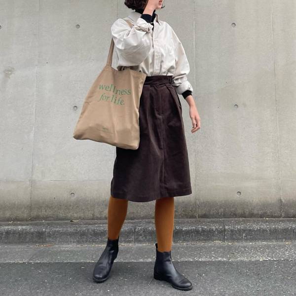 オシャレさんも取り入れてる！ 【カラーソックス ＆ タイツ】に注目♡