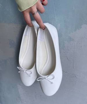 この春狙いたい！【今っぽフラットシューズ】で即垢抜け♡