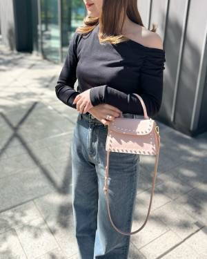 『親友にも褒められた♡』【ZARA】大人っぽくて上品♡「肩出しトップス」