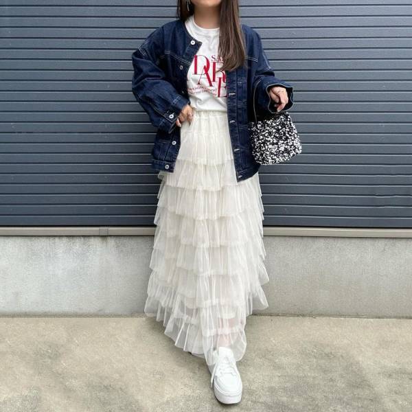 売り切れ前にゲットして！【しまむら】一点投入でトレンド感アップ♡「シアーアイテム」