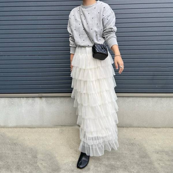 売り切れ前にゲットして！【しまむら】一点投入でトレンド感アップ♡「シアーアイテム」