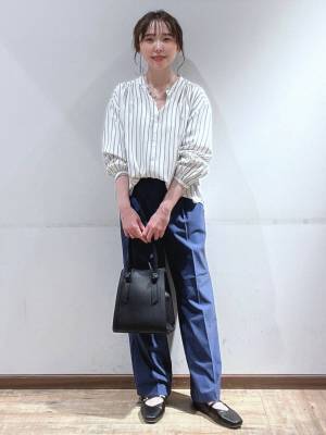 コーデ迷子さん必見！【グローバルワーク】1枚でおしゃ見え♡「優秀ブラウス」