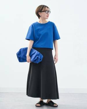 シンプル可愛いッ♡【ユニクロ】売り切れ前にゲットしたい！「最旬スカート」