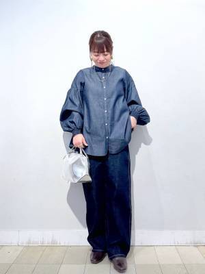 可愛さ、想像以上かも！【グローバルワーク】スタッフ一押し♡「デニムブラウス」