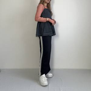 《この春に着たい！！》【しまむら】の”春トップス”特集