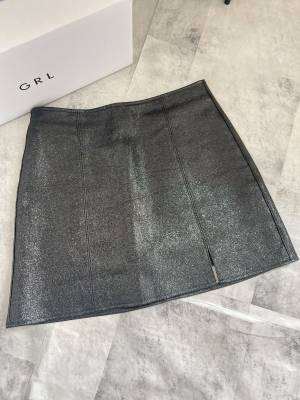 「アクセント」が効いてる♡【GRL】のアイテムを使った”春コーデ”集