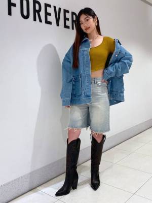 これからの季節にピッタリ！【FOREVER21】1枚あると重宝する♡「デニムパンツ」