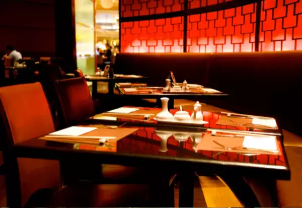 中華料理屋で…迷惑客「替え玉10個！」店員「お一人様3つまでです…」⇒直後、迷惑客が【要求したコト】に…店員「いや…」