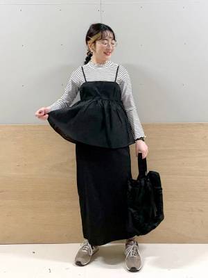 「ほんとなにかと使える」って♡【グローバルワーク】重ね着で大活躍！「黒キャミソール」