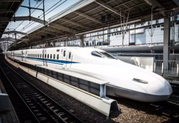 浮気夫「出張だから」妻「え、その日は」夫の発言に違和感を抱く。その後、妻の反撃に→夫「しまった…」