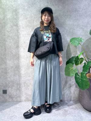 やっぱ『黒』最強かも♡ 履くだけでオシャレ上級者！【春夏シューズ】