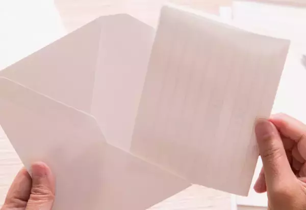 父が他界後…継母「生活費はすべて払うのよ」娘を”家政婦”扱い！？⇒ゴミ袋から出てきた【1通の手紙】に…娘「もしかして…」