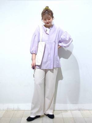 体型カバーにも期待♡【グローバルワーク】の「ペプラムトップス」で華やかコーデ！