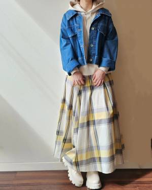 ふわっとシルエットが可愛い♡【しまむら】春コーデにおすすめ！「激かわスカート」