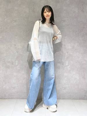 今季も『淡色』が可愛い♡【最旬デニム】を使った「韓国っぽコーデ」