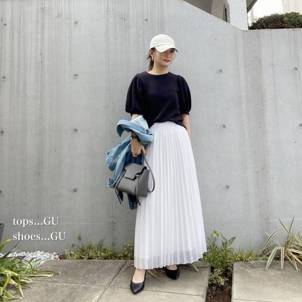 『きれい見えする』って！【GU】二の腕カバーにも期待♡「ぽわん袖Tシャツ」