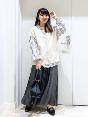ぽわん袖にキュン♡【グローバルワーク】大人女子が着たい「春ブラウス」