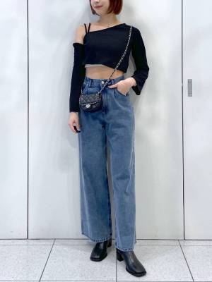 『ヘルシーさ』がポイント！【ワンショルトップス】で程よく肌見せが◎