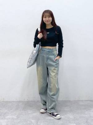 個性派さんにおすすめ♡【ALAND】春コーデに重宝しそう！「おしゃれロンT」