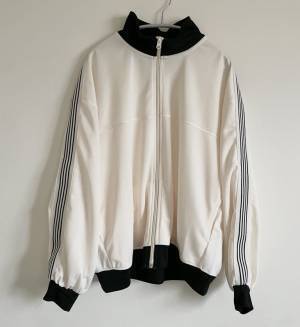 今年こそ欲しい！【しまむら】で買える”トラックジャケット”2選！！