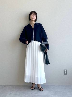 春こそ『ネイビー』が優勝！一点投入で上品に♡【ネイビーアイテム】