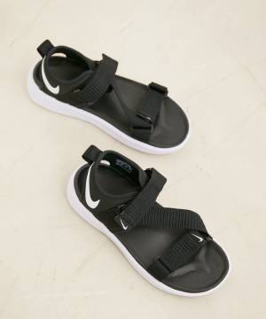 『限定』もあるから急いでーッ！【NIKE】今年もキタ♡ 足元映えする「旬サンダル」