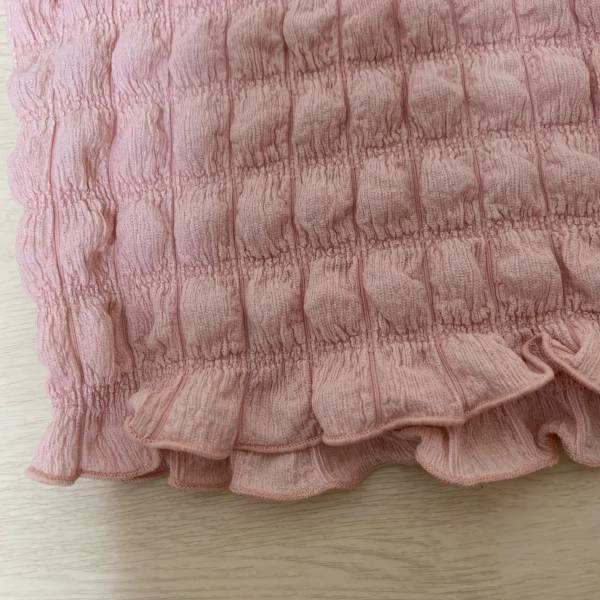 1000円でお釣りがくる！？【GU】の”シャーリングT”がコーデの「主役」になる♡