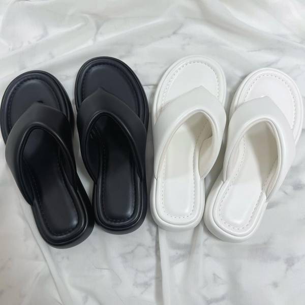 ＜どれも3,000円以下！？＞【GU】そろそろ足元も衣替え♡「春夏シューズ」