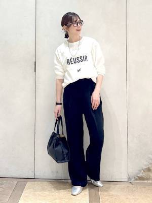 ヘビロテ間違いなし！！【グローバルワーク】春コーデと相性抜群♡「ロンT」