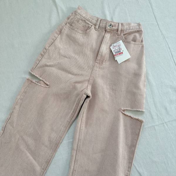 「春夏にピッタリの淡いカラー」♡【しまむら】【ユニクロ】の”おすすめデニム”2選