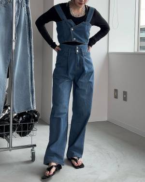 持っておいて損ないかも！ 着るだけで簡単にサマ見え♡【セットアップコーデ】