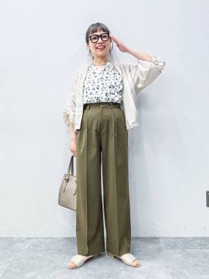 やっぱ春も『カーキ』が優勝でしょ♡ 一軍に決定！【最旬パンツ】