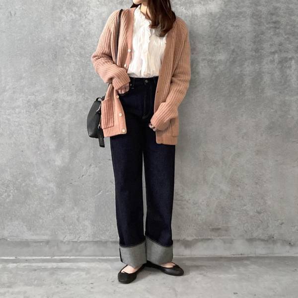 どれ買うか、迷っちゃう♡【ユニクロ】ワイドデザインが今っぽい「優秀デニム」