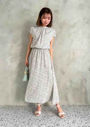 ＜今日なに着る？ → 解決！＞【ロペピクニック】コーデの主役になる♡「花柄ワンピ」