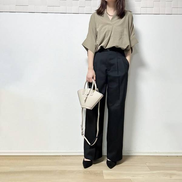 名品見つけたかもッ！！【GU】脚長見えに期待大♡「最旬パンツ」