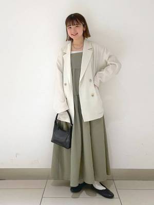 《くすみカラー》で大人の余裕を♡ 今季マネしたい【春デートコーデ】