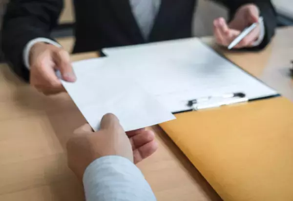 社長「明日から来なくていいから」女性社員「…え？」⇒よかれと思った【女性社員の策】がクビのきっかけに！？