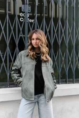 ストリートスナップinパリ！　春の装い Vol.3