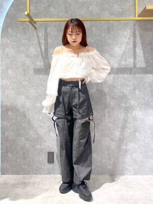 《今季トレンド！》こなれ感たっぷりの【一癖ボトム】に注目♡