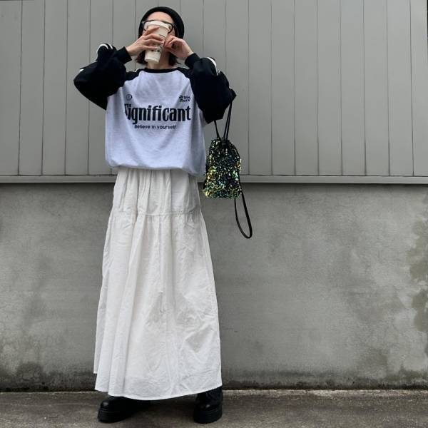 今年こそ試したいッ！【ユニフォームトップス】を使った「最旬コーデ」って？