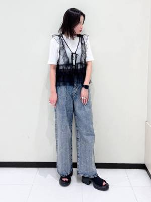 今スグ真似したい♡【最旬ベスト】を使った「レイヤードコーデ術」とは？